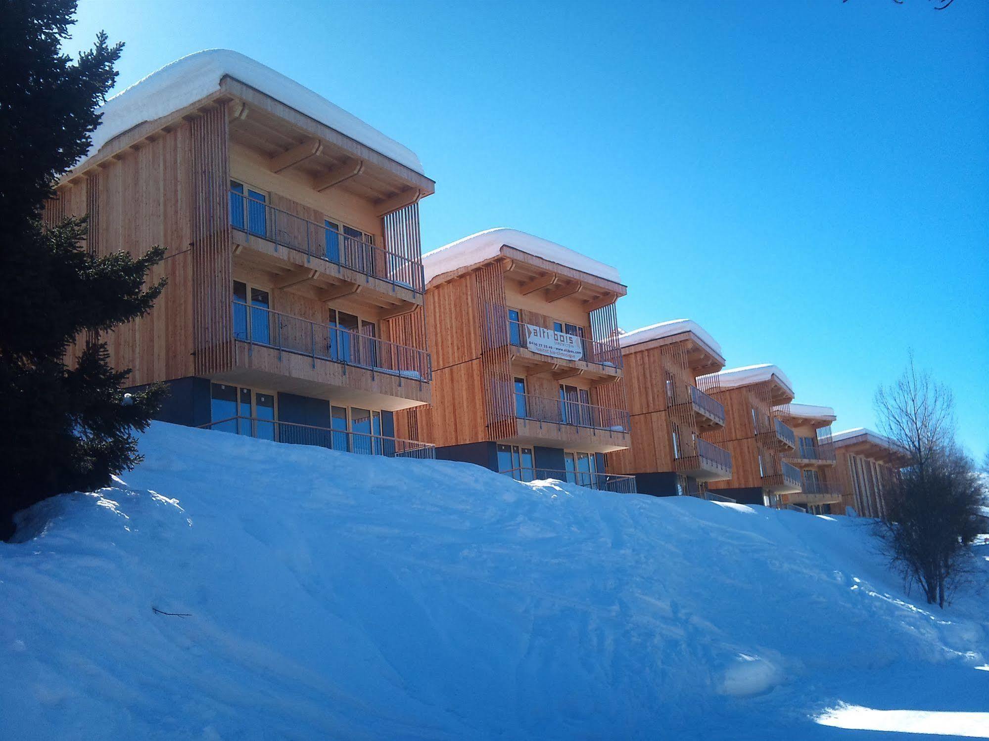 L'Aiguille Grive Chalets Hotel Les Arcs  Экстерьер фото