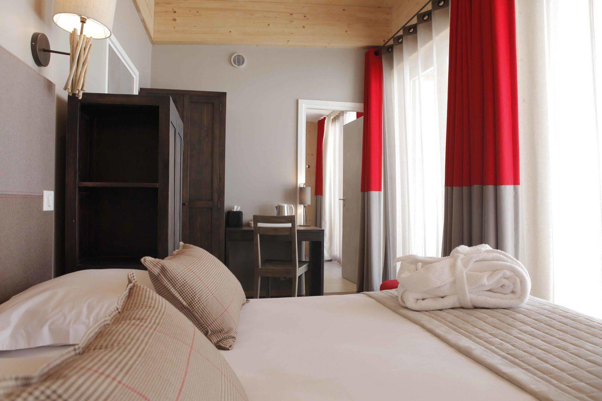 L'Aiguille Grive Chalets Hotel Les Arcs  Экстерьер фото