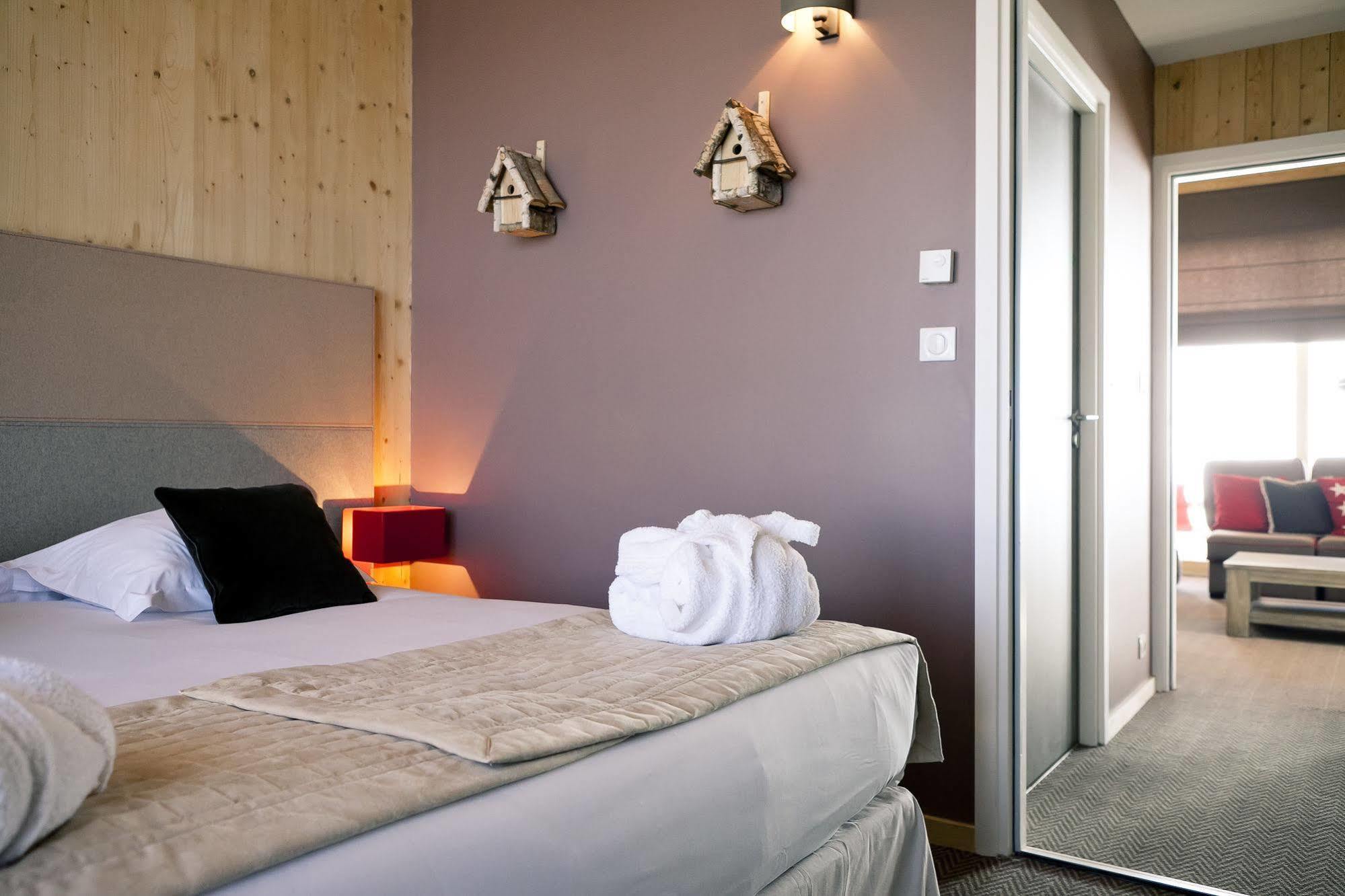 L'Aiguille Grive Chalets Hotel Les Arcs  Экстерьер фото